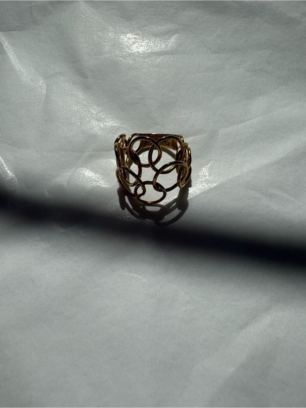 18k Gold Circle Ring
